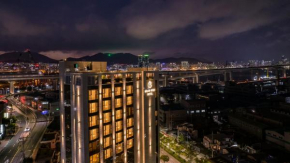 Yeongdo Grandbern Hotel